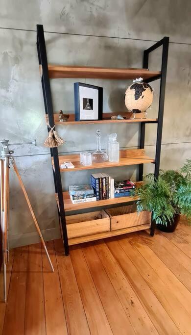 Apartment 4 - Haddin Court - Chic Ny Loft Style Blenheim Kültér fotó